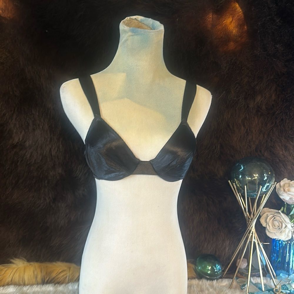 Victoria’s Secret bra 34A (4850)